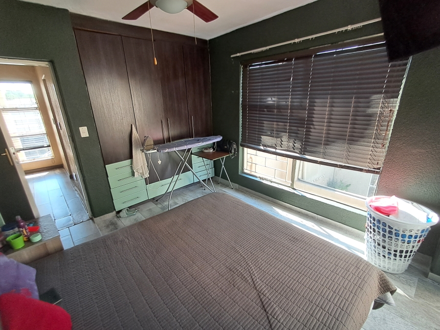 To Let 3 Bedroom Property for Rent in Vanderbijlpark SW 5 Gauteng