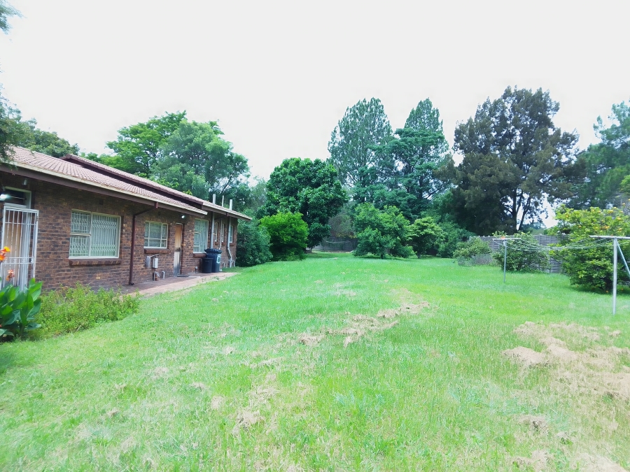 To Let 3 Bedroom Property for Rent in Glen Austin Gauteng