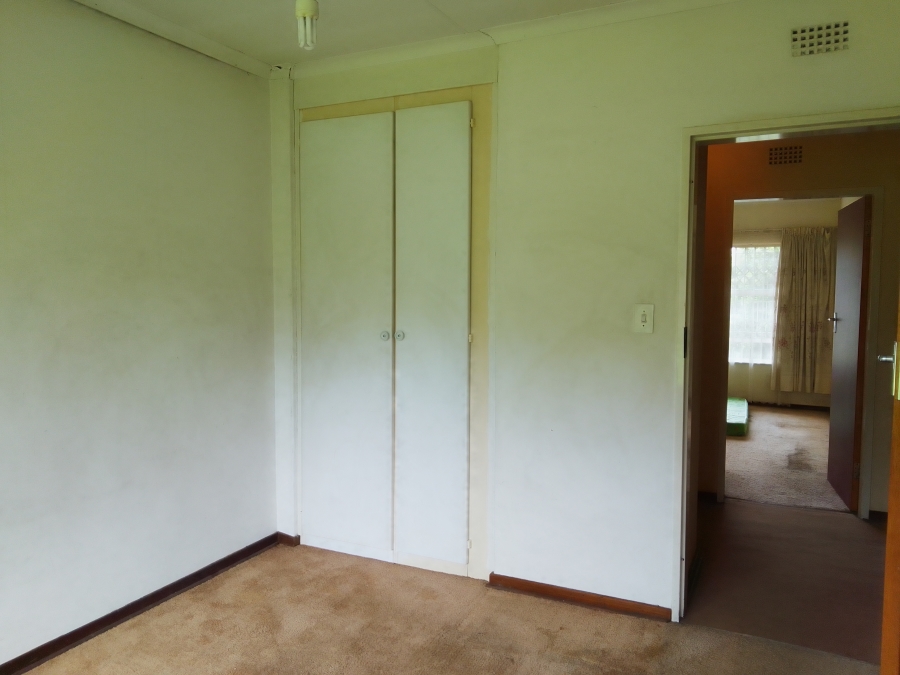 To Let 3 Bedroom Property for Rent in Glen Austin Gauteng