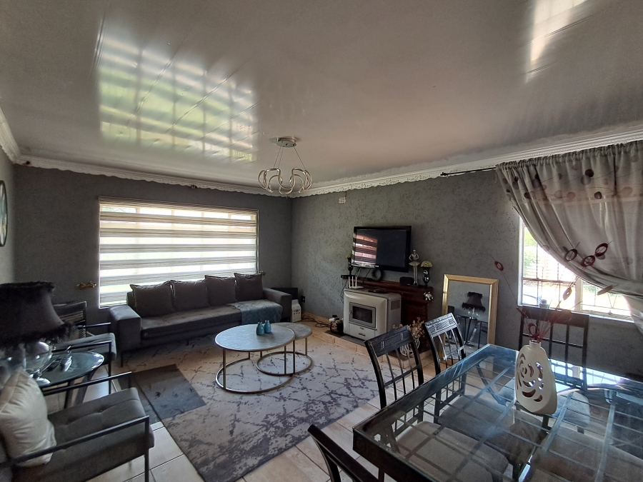 To Let 3 Bedroom Property for Rent in Vanderbijlpark CW 1 Gauteng