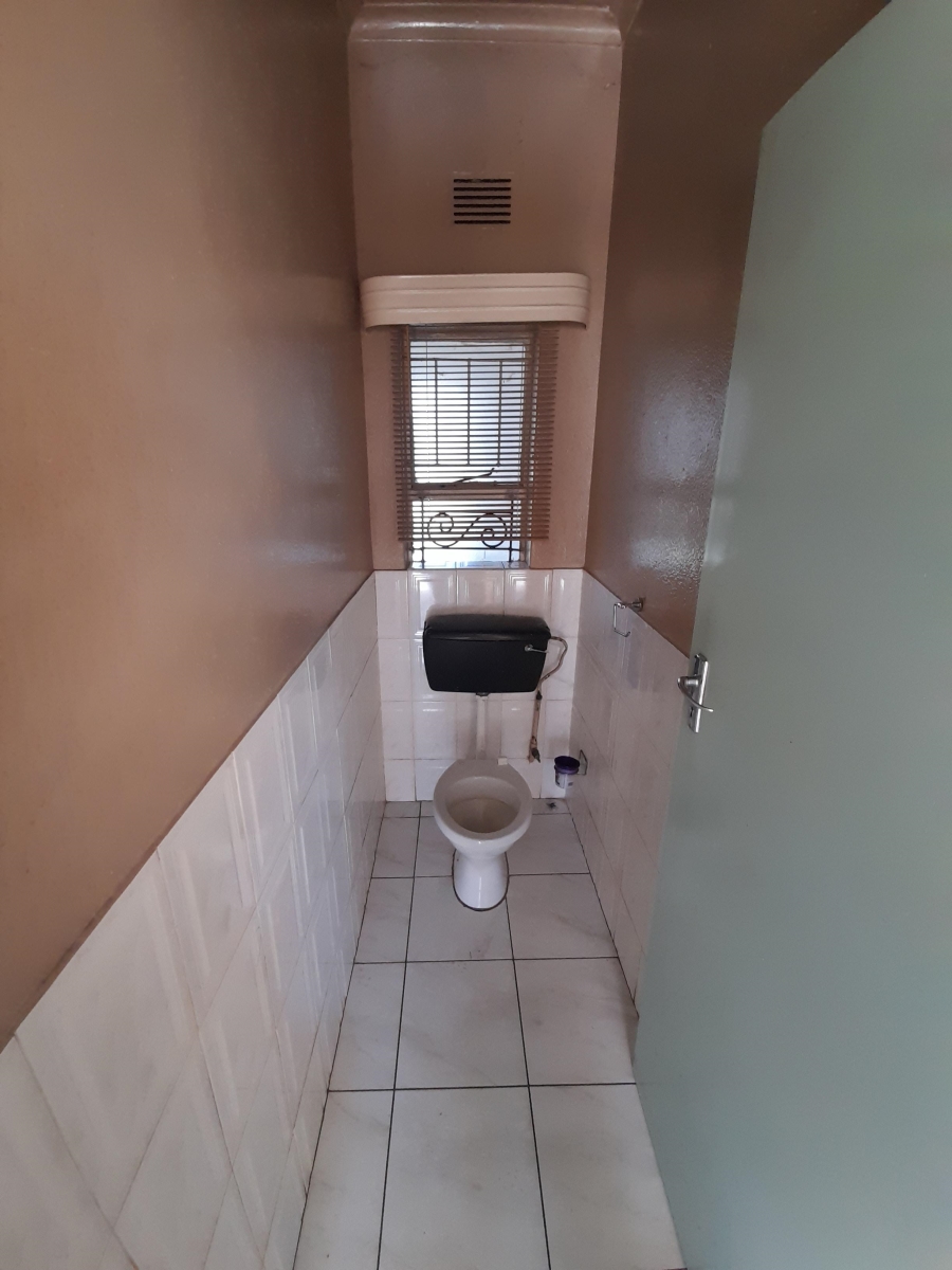 To Let 3 Bedroom Property for Rent in Mullerstuine Gauteng