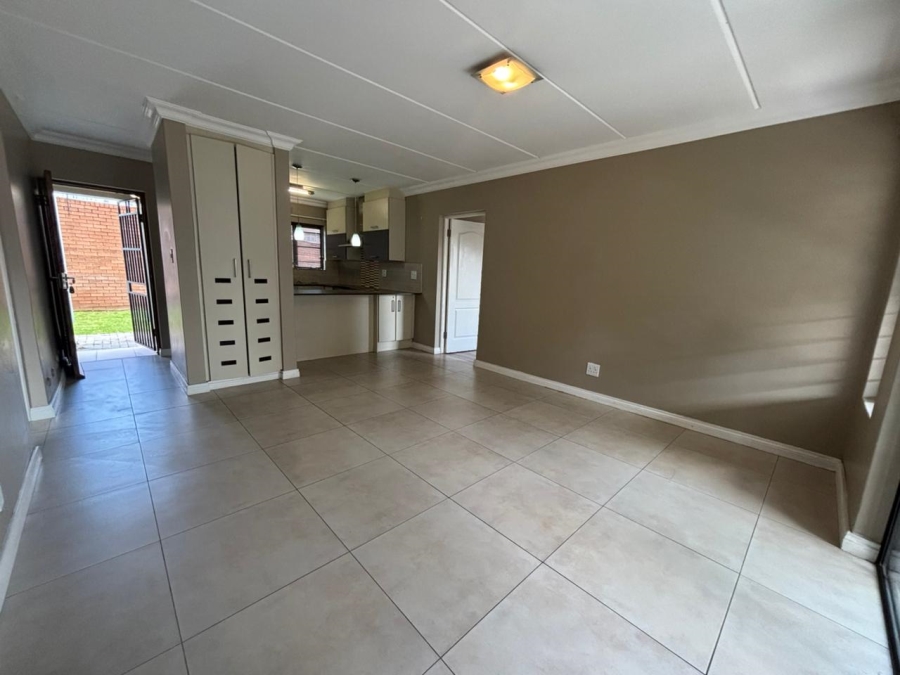 2 Bedroom Property for Sale in Kyalami Hills Gauteng