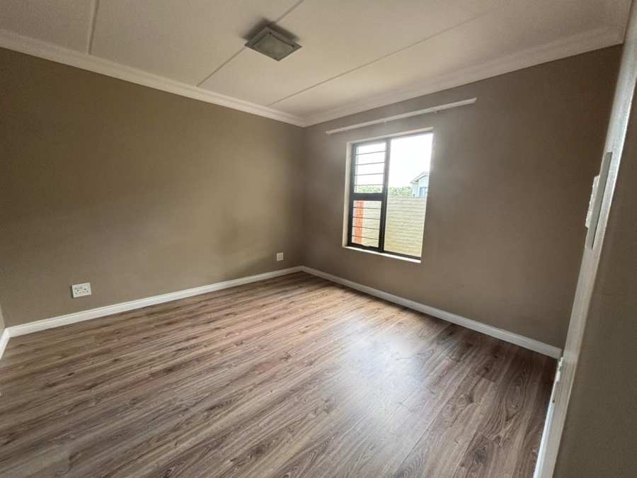 2 Bedroom Property for Sale in Kyalami Hills Gauteng