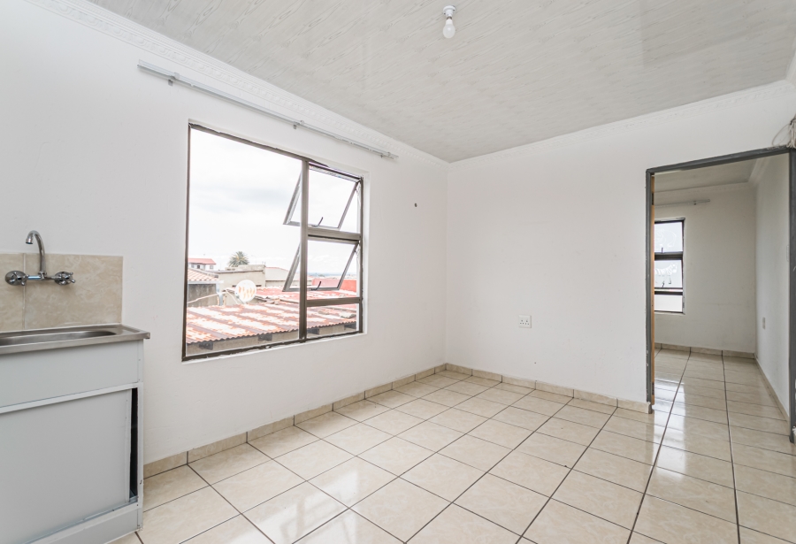 4 Bedroom Property for Sale in Naledi Gauteng