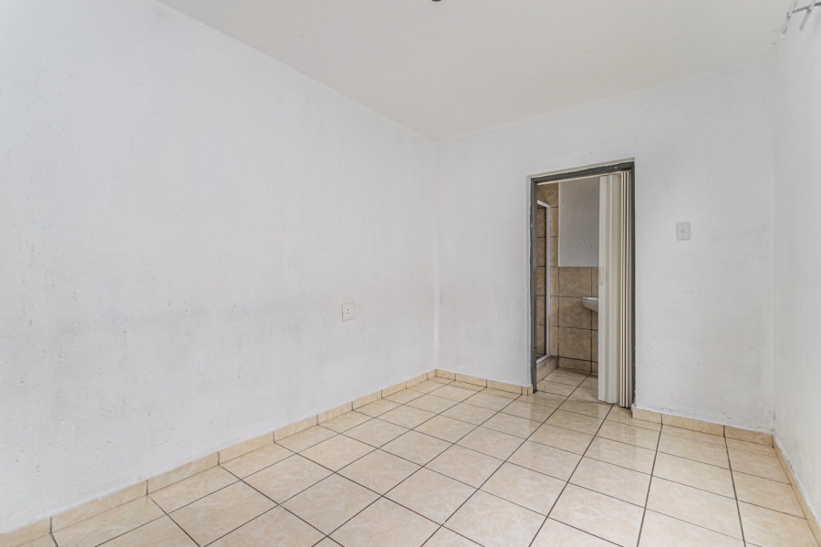 4 Bedroom Property for Sale in Naledi Gauteng