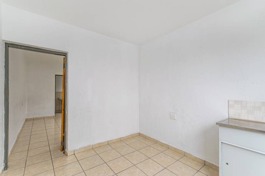 4 Bedroom Property for Sale in Naledi Gauteng