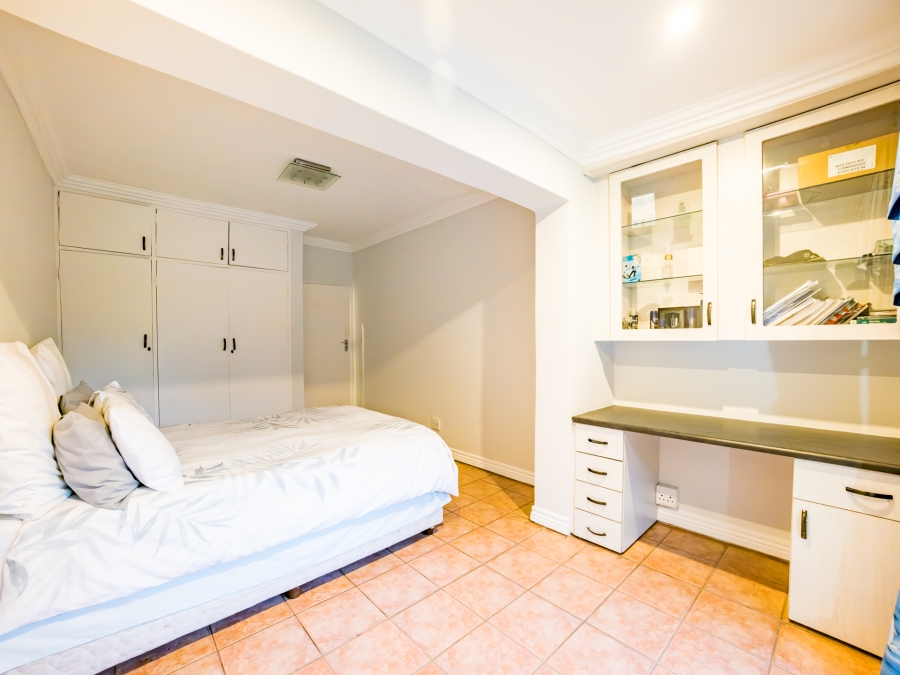 6 Bedroom Property for Sale in Noordheuwel Gauteng