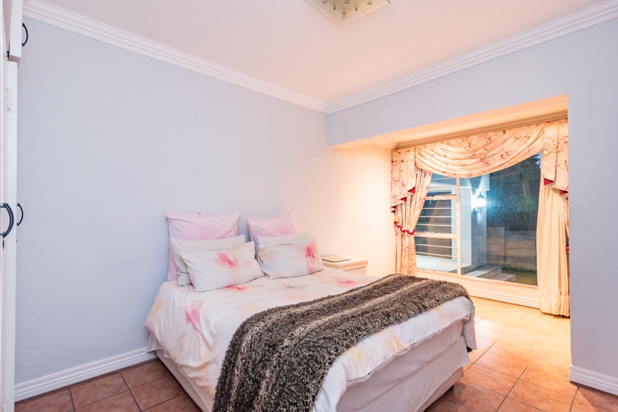 6 Bedroom Property for Sale in Noordheuwel Gauteng