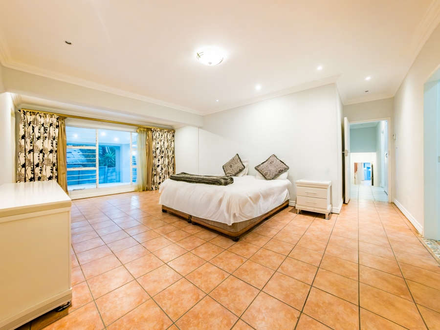 6 Bedroom Property for Sale in Noordheuwel Gauteng