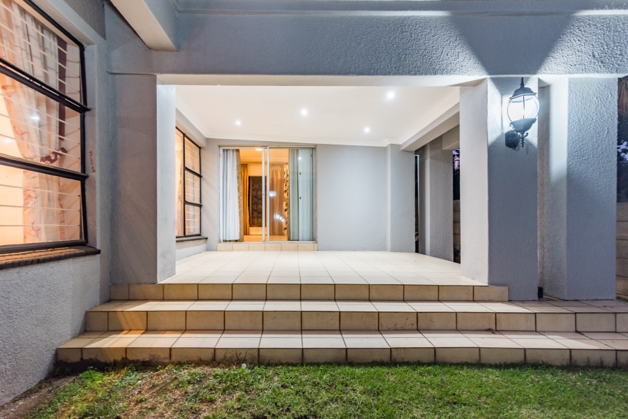 6 Bedroom Property for Sale in Noordheuwel Gauteng