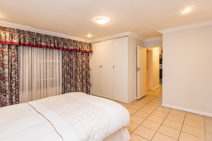 6 Bedroom Property for Sale in Noordheuwel Gauteng