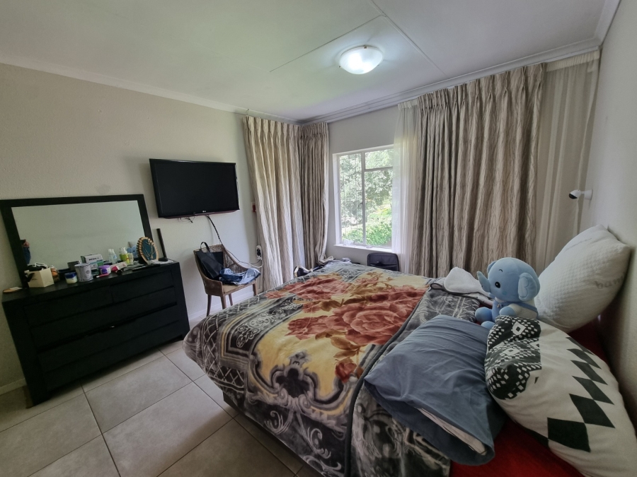 To Let 3 Bedroom Property for Rent in Bedford Gardens Gauteng