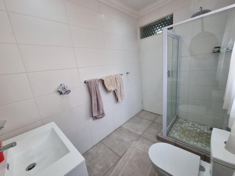 To Let 3 Bedroom Property for Rent in Bedford Gardens Gauteng