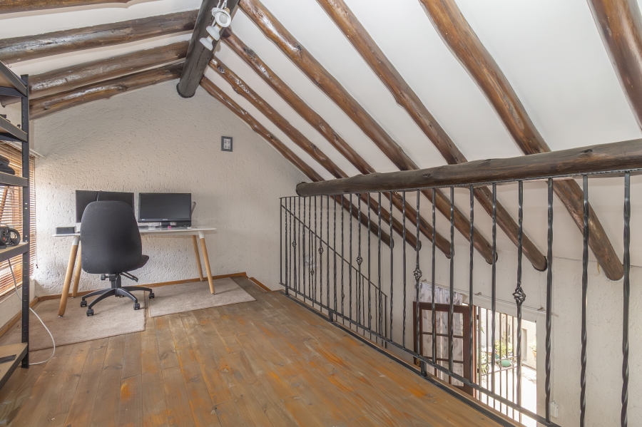 2 Bedroom Property for Sale in Paulshof Gauteng