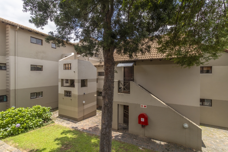 2 Bedroom Property for Sale in Paulshof Gauteng