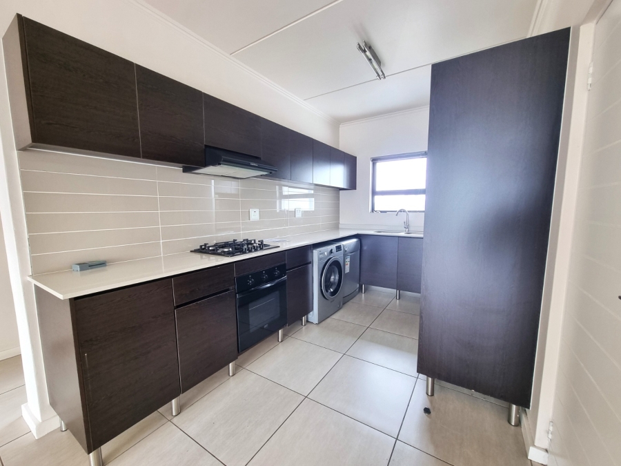 To Let 2 Bedroom Property for Rent in Greenstone Hill Gauteng