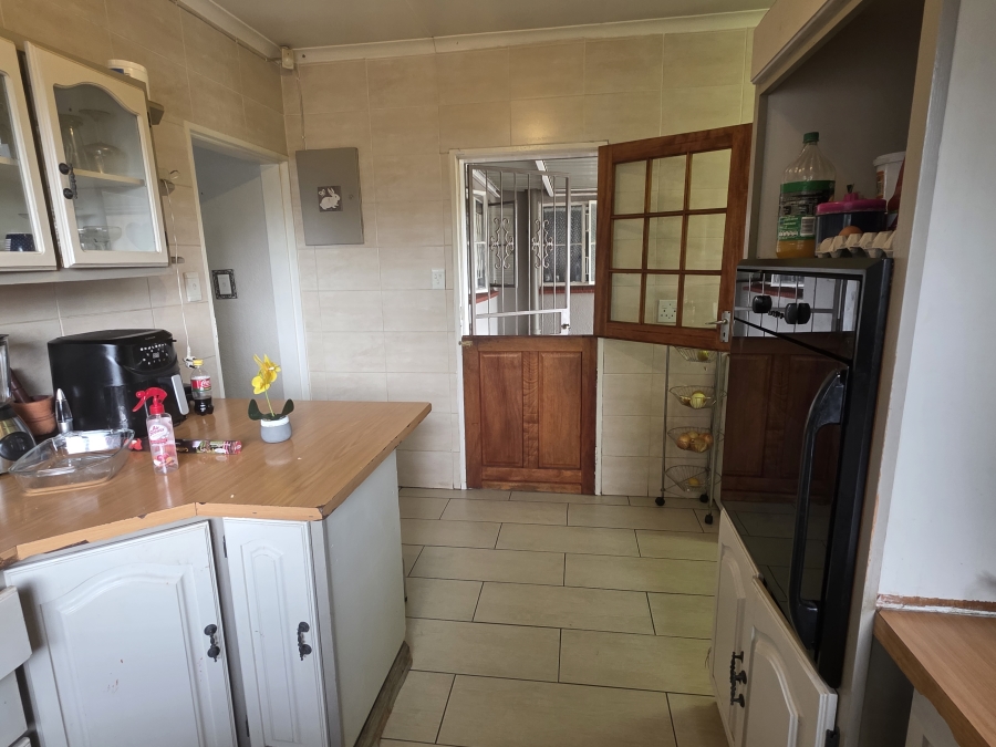 To Let 4 Bedroom Property for Rent in Dinwiddie Gauteng