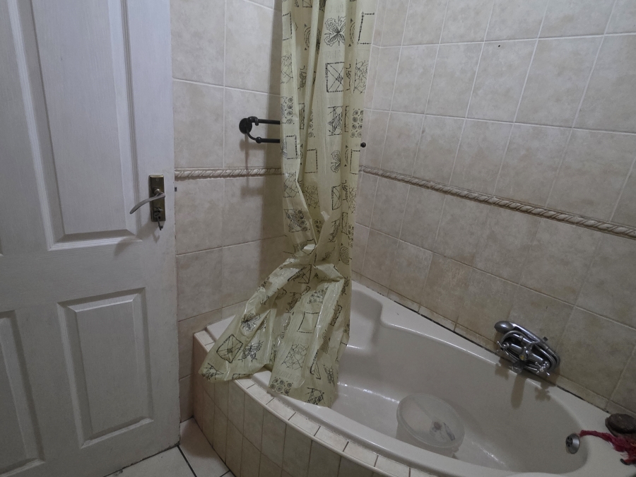 To Let 4 Bedroom Property for Rent in Dinwiddie Gauteng