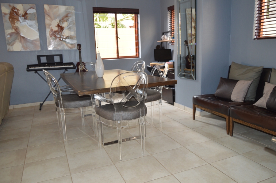 To Let 3 Bedroom Property for Rent in Willowbrook Gauteng