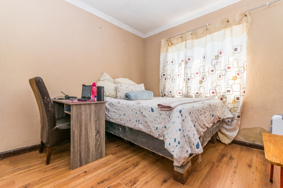 2 Bedroom Property for Sale in Protea Glen Gauteng