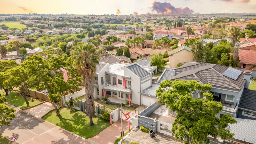 4 Bedroom Property for Sale in Country View Gauteng