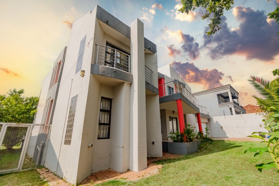 4 Bedroom Property for Sale in Country View Gauteng