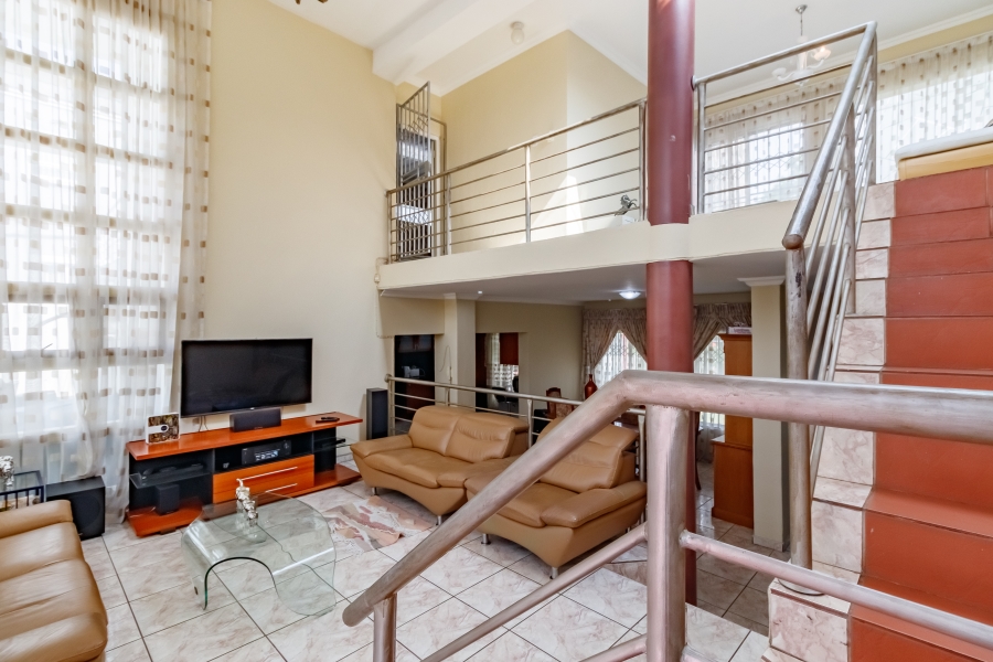 4 Bedroom Property for Sale in Country View Gauteng