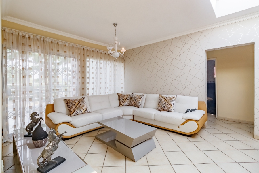 4 Bedroom Property for Sale in Country View Gauteng