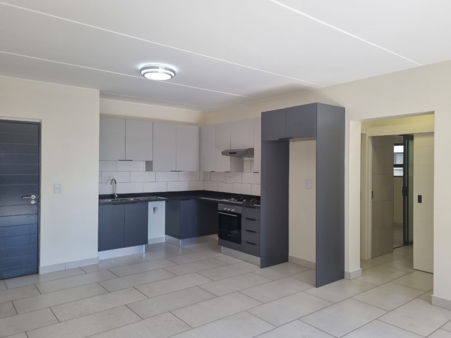 To Let 2 Bedroom Property for Rent in Bedford Gardens Gauteng