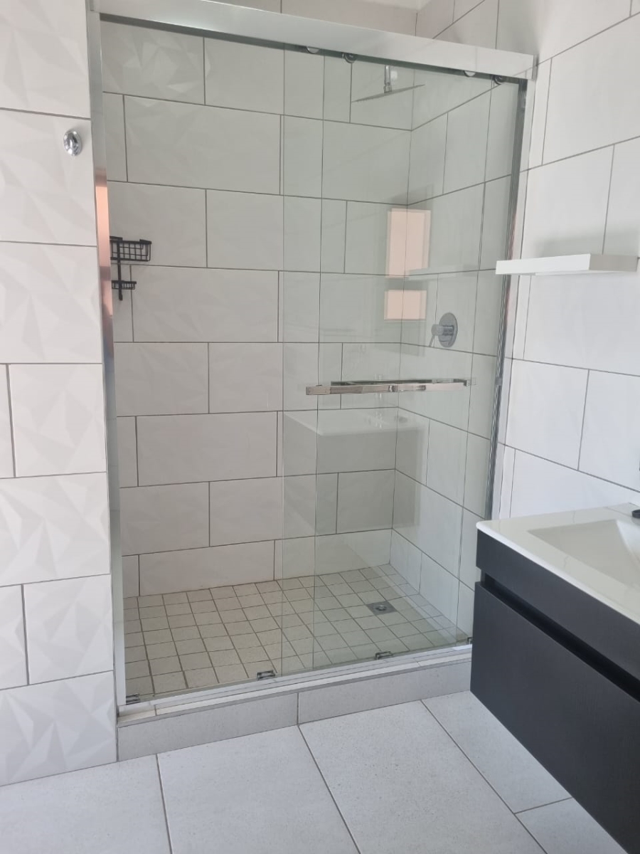 To Let 2 Bedroom Property for Rent in Bedford Gardens Gauteng