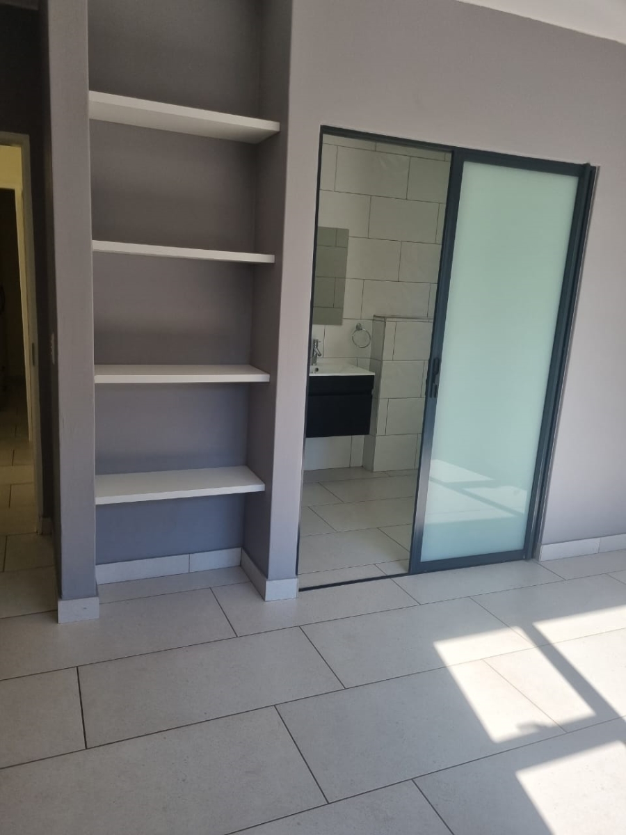 To Let 2 Bedroom Property for Rent in Bedford Gardens Gauteng