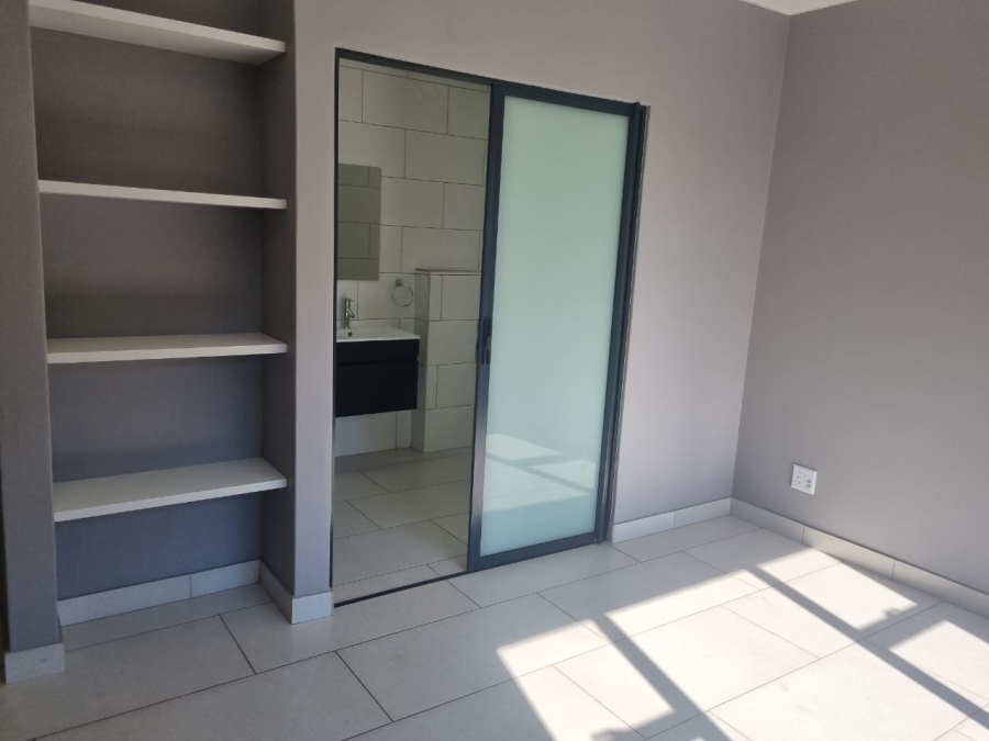 To Let 2 Bedroom Property for Rent in Bedford Gardens Gauteng