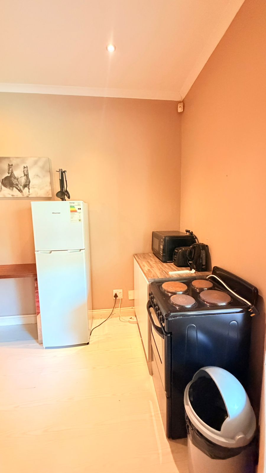 To Let 1 Bedroom Property for Rent in Rivonia Gauteng
