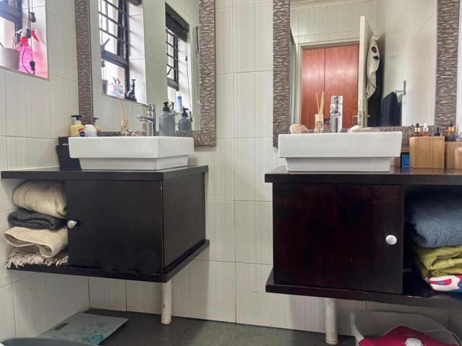 3 Bedroom Property for Sale in Rynfield Gauteng