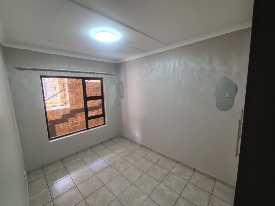 To Let 2 Bedroom Property for Rent in Rynfield Gauteng