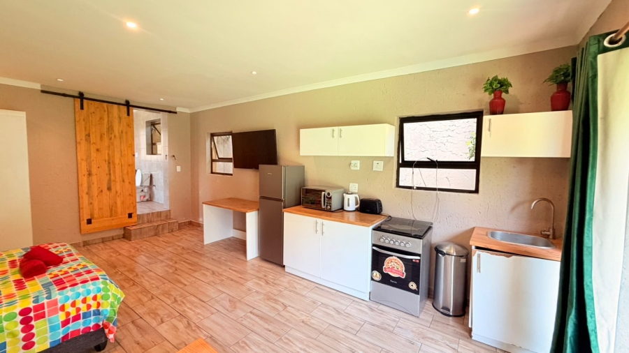 To Let 1 Bedroom Property for Rent in Rivonia Gauteng