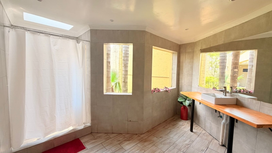 To Let 1 Bedroom Property for Rent in Rivonia Gauteng