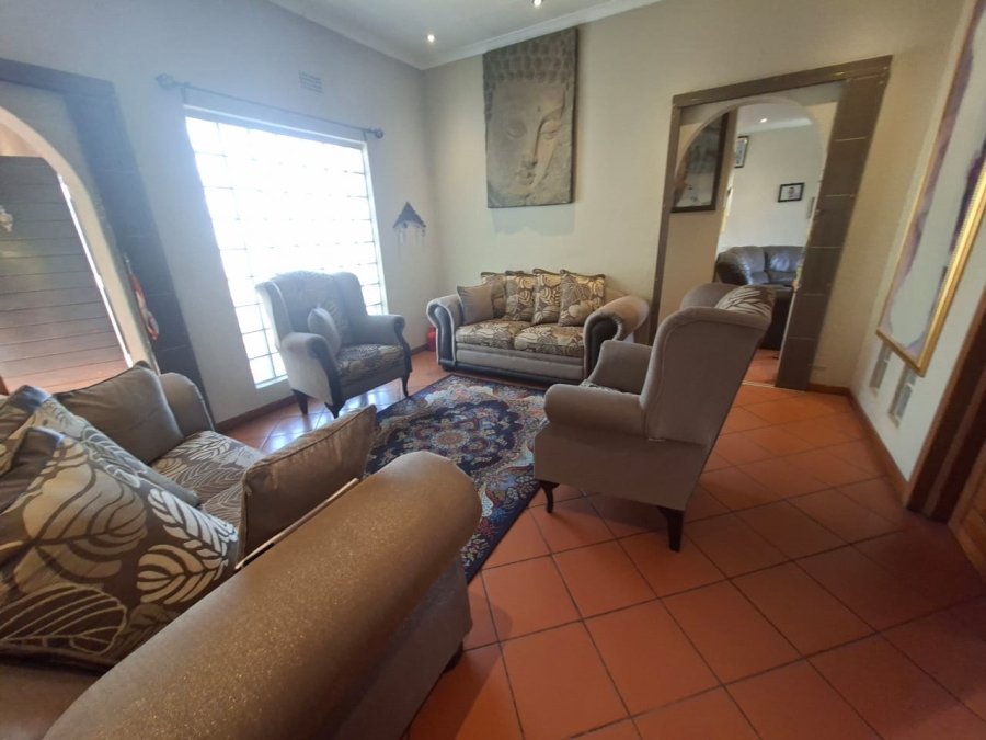 6 Bedroom Property for Sale in Dalpark Gauteng
