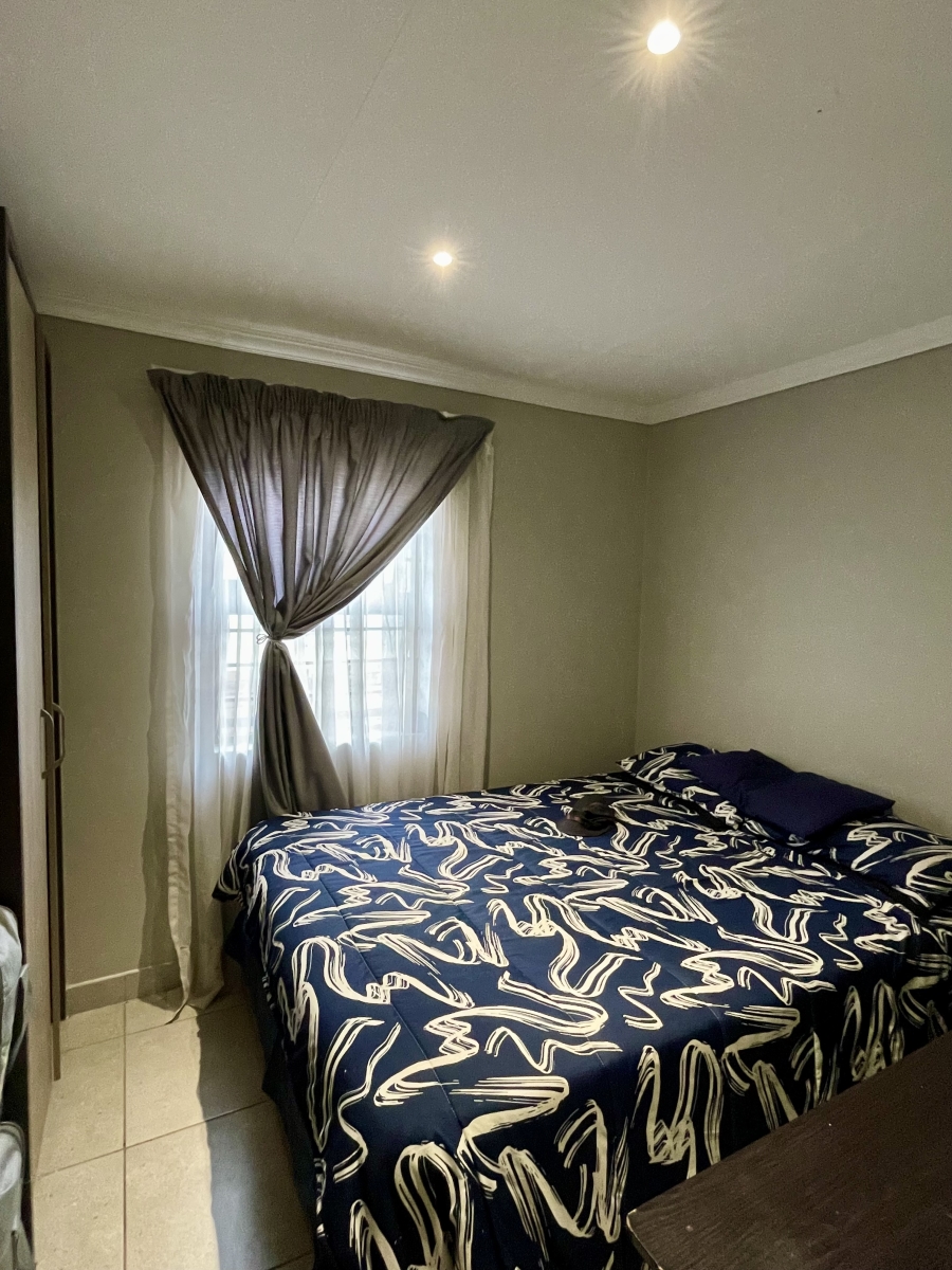 To Let 3 Bedroom Property for Rent in Lion Pride Gauteng