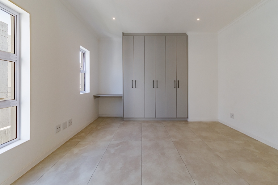 3 Bedroom Property for Sale in Bryanston East Gauteng