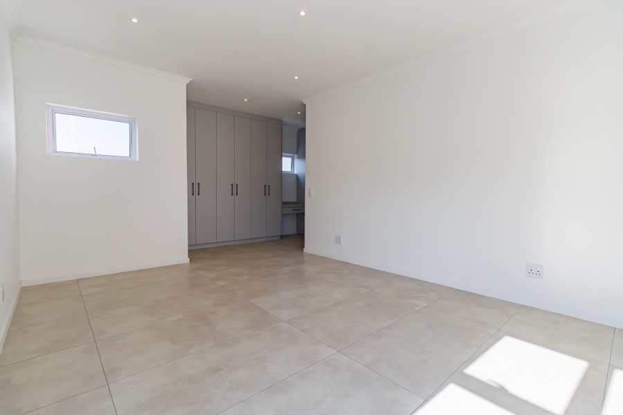 3 Bedroom Property for Sale in Bryanston East Gauteng