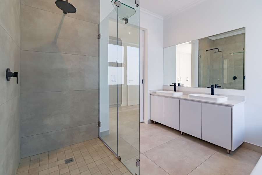 3 Bedroom Property for Sale in Bryanston East Gauteng