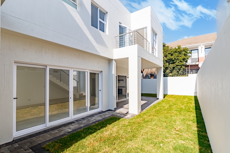 3 Bedroom Property for Sale in Bryanston East Gauteng