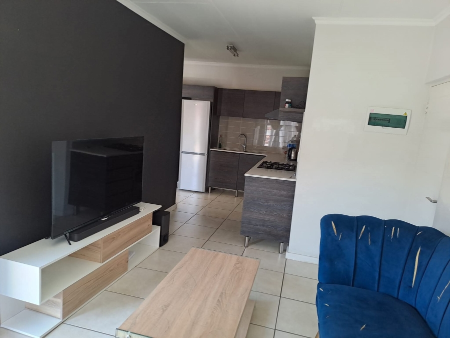 1 Bedroom Property for Sale in Oakdene Gauteng