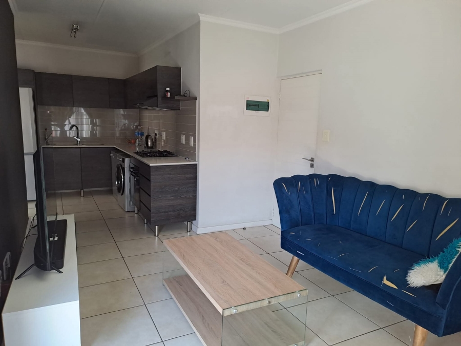 1 Bedroom Property for Sale in Oakdene Gauteng