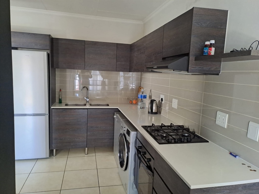 1 Bedroom Property for Sale in Oakdene Gauteng