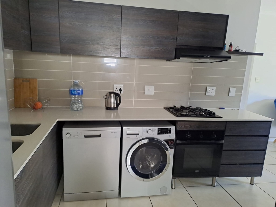 1 Bedroom Property for Sale in Oakdene Gauteng