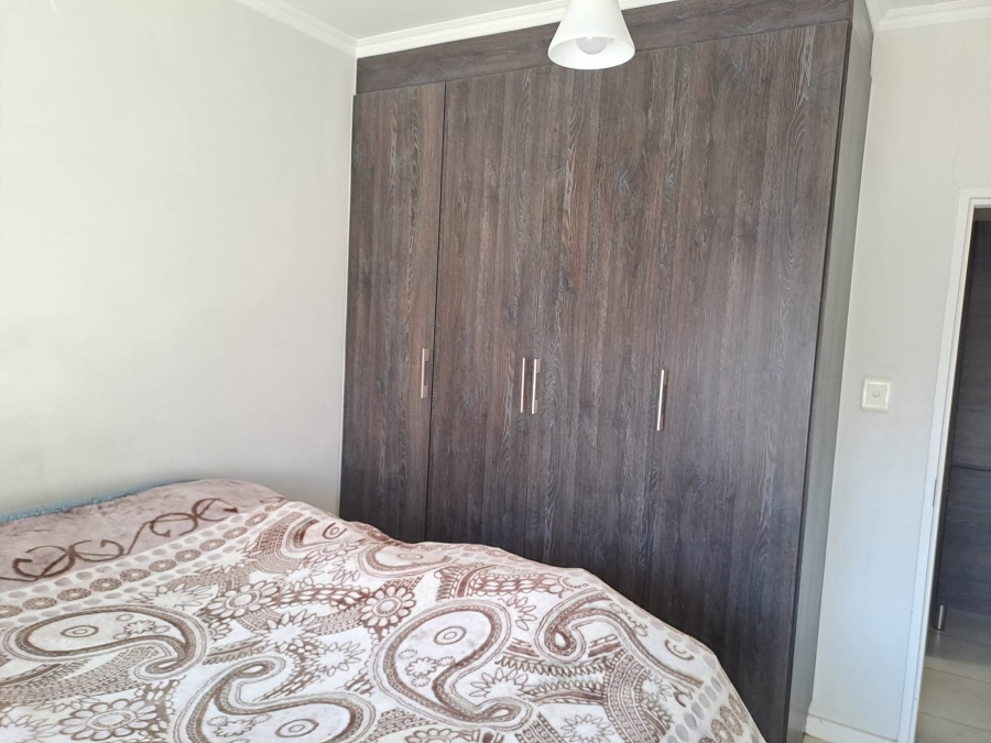 1 Bedroom Property for Sale in Oakdene Gauteng