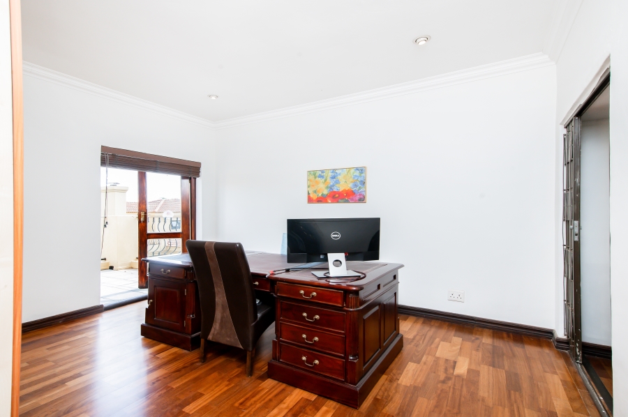 3 Bedroom Property for Sale in Halfway Gardens Gauteng
