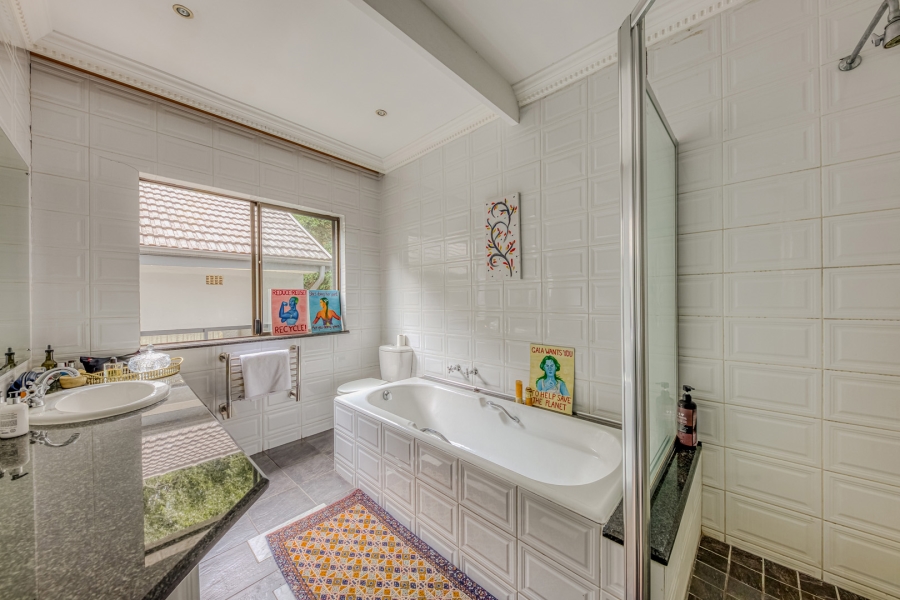 5 Bedroom Property for Sale in Northcliff Gauteng